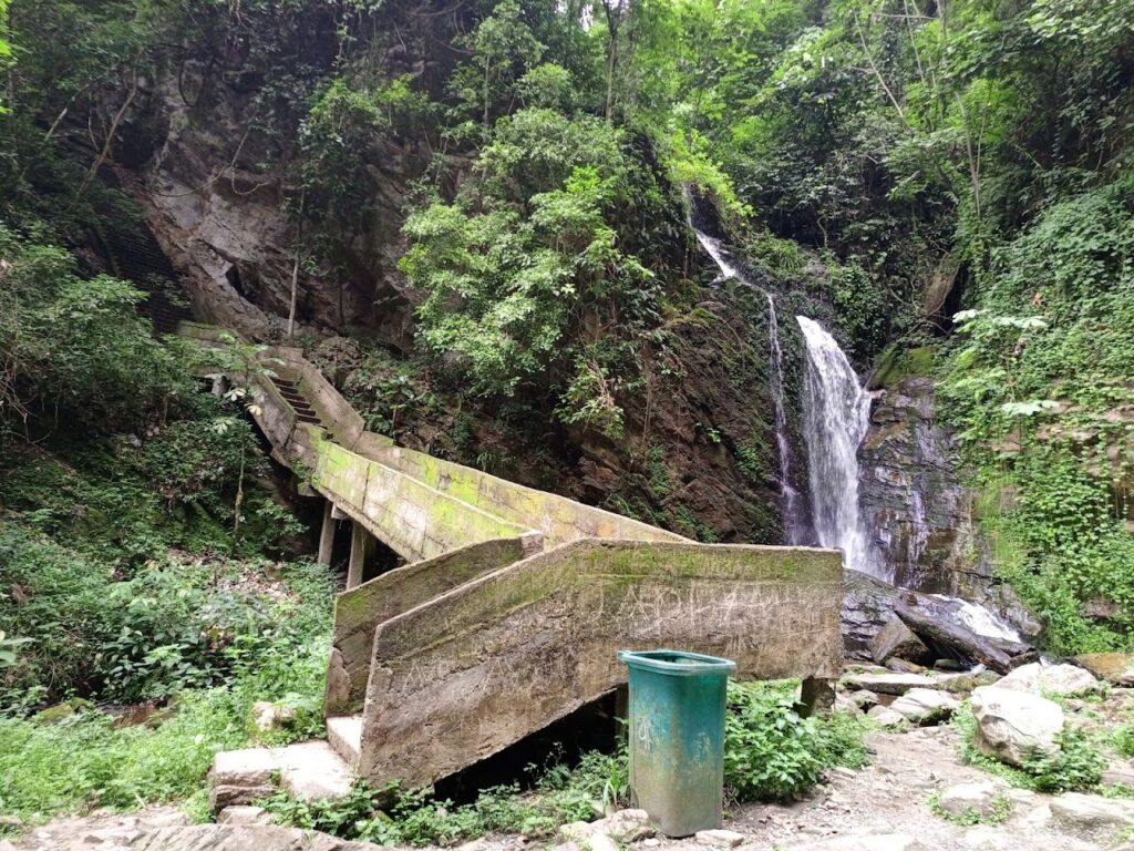 Erin-Ijesha Waterfalls (Olumirin Falls)